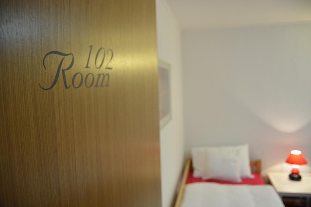 Hostel Denal Сараєво Номер фото