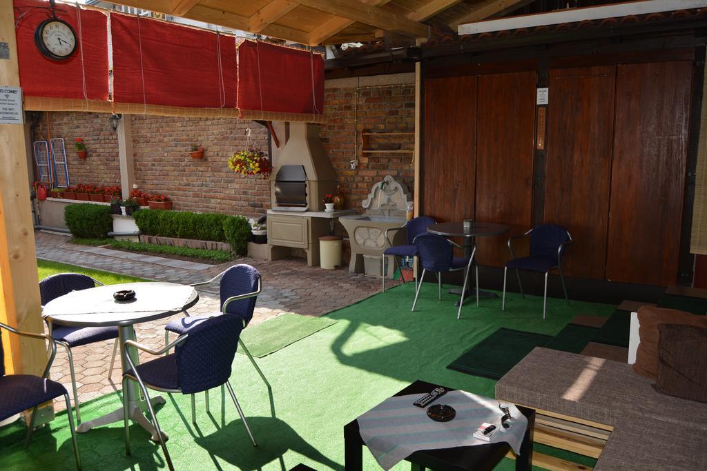 Hostel Denal Сараєво Екстер'єр фото